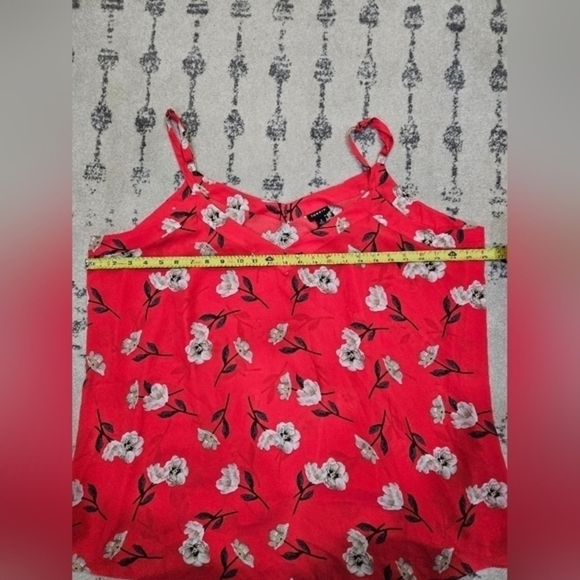 Torrid Tank Top - Picture 2 of 6